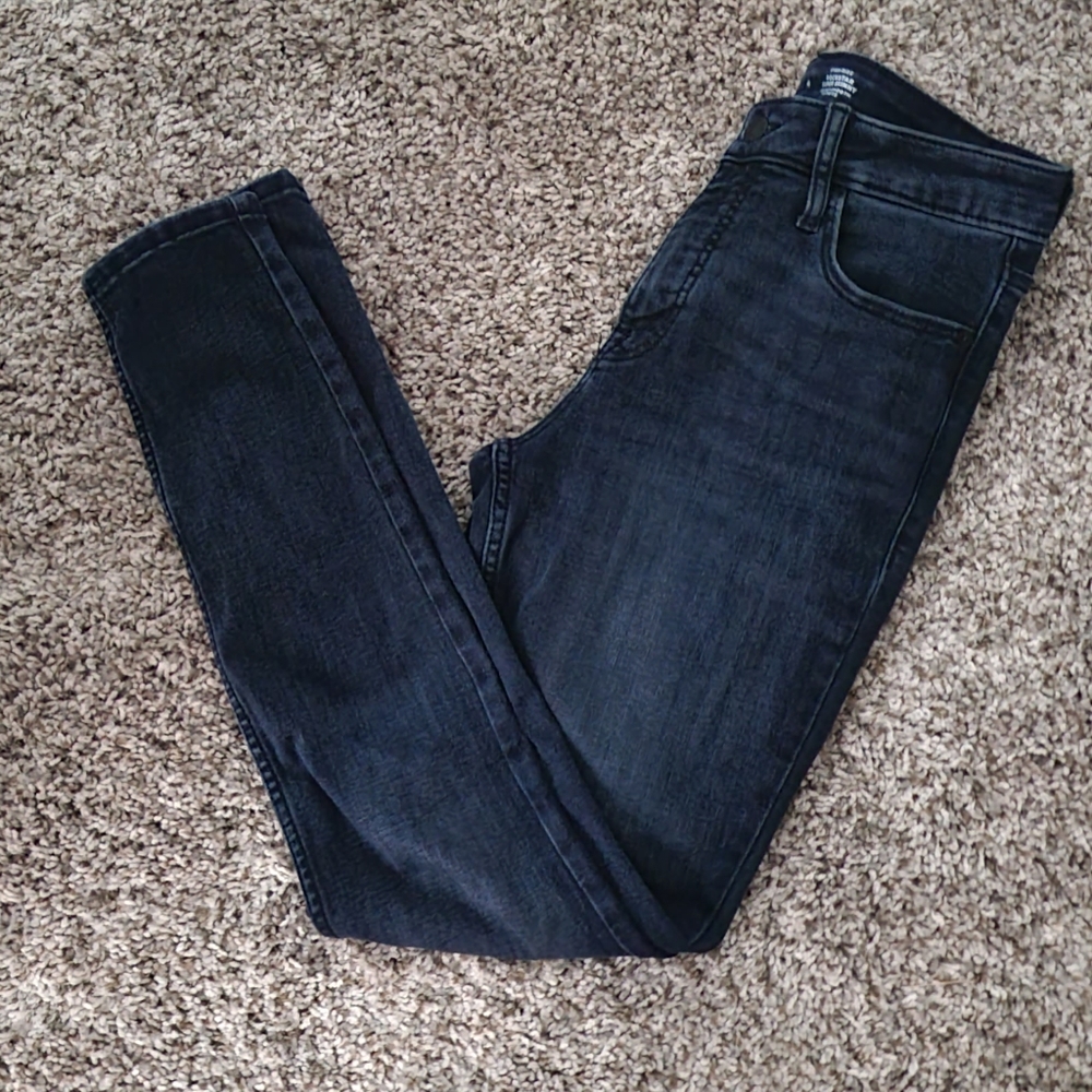 Old Navy rockstar super skinny size 4